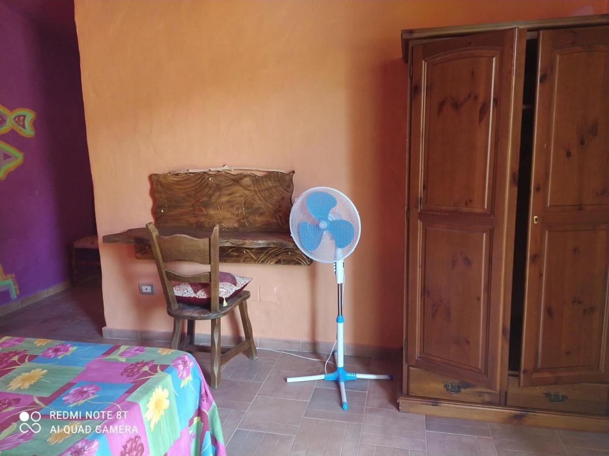Il Nuraghe Bed & Breakfast Арбус Екстериор снимка